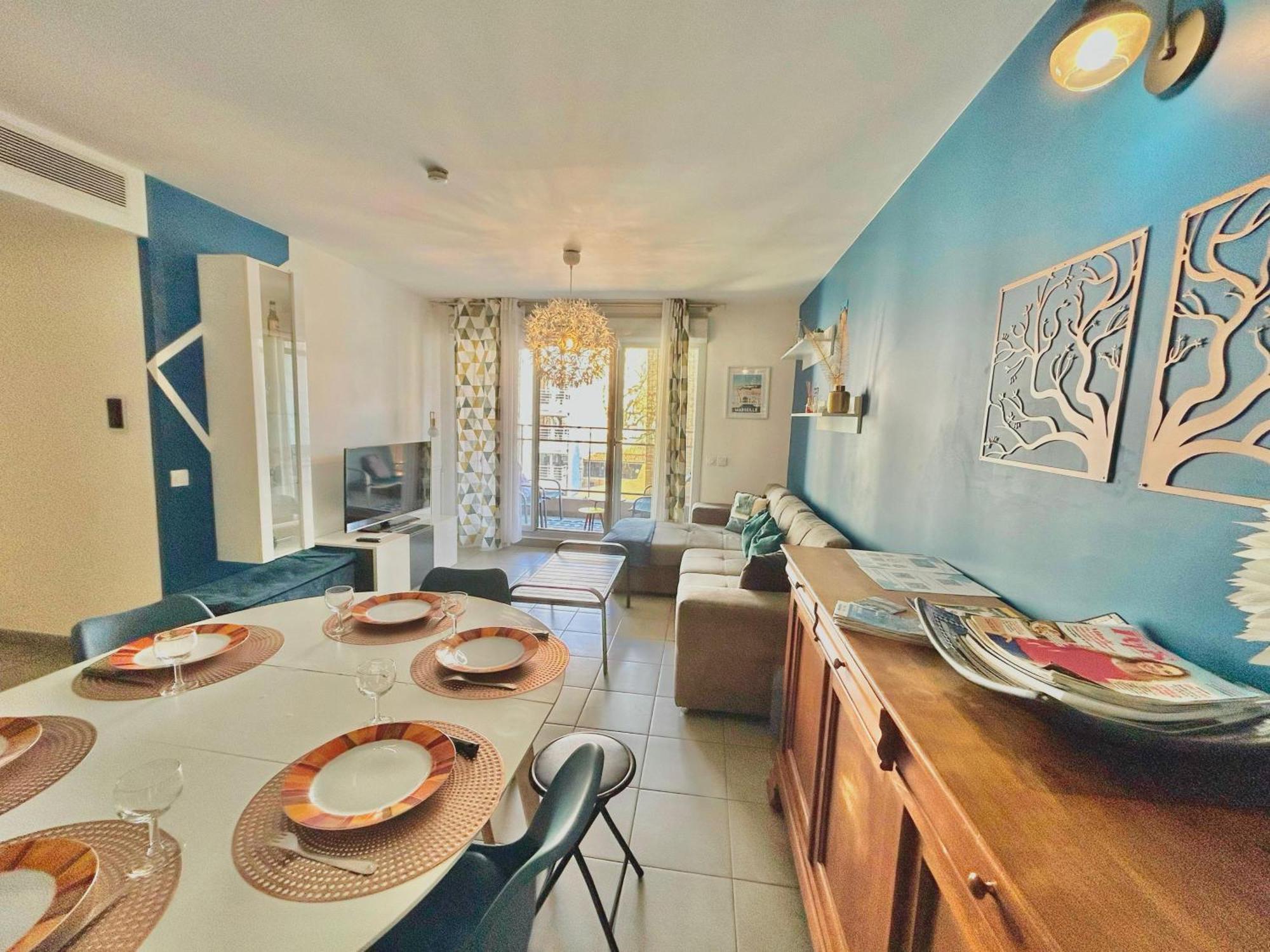 Le 13Or - Appartement De Charme En Plein Centre Ville Avec Parking Et Jolie Terrasse - Panier Joliette Vieux Port Marsilya Dış mekan fotoğraf